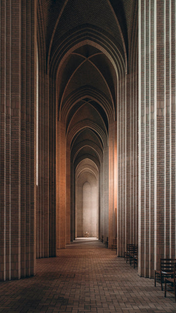Arched Silence Warm room