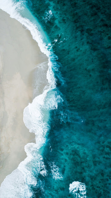 White Foam Coastline Warm room